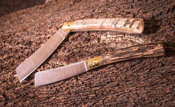 Coltelli Tipici 2 coltelli tipici mozzetta